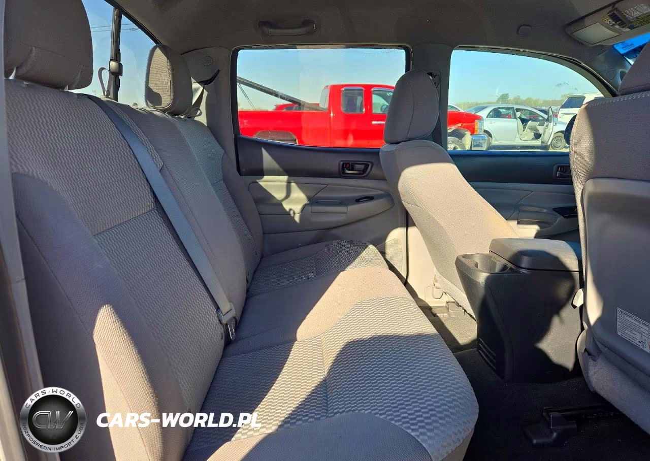 2015 Toyota Tacoma Prerunner V6 VIN:5TFJU4GN3FX071937 - 10
