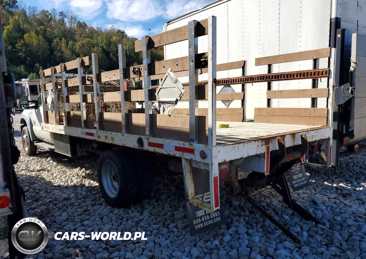 2011 Ford F550 Super Duty VIN:1FDUF5GT5BEA52996 - 2