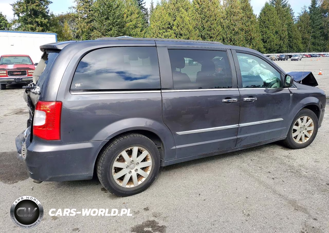 2015 Chrysler Town & Country Touring VIN:2C4RC1BG3FR751476 - 3