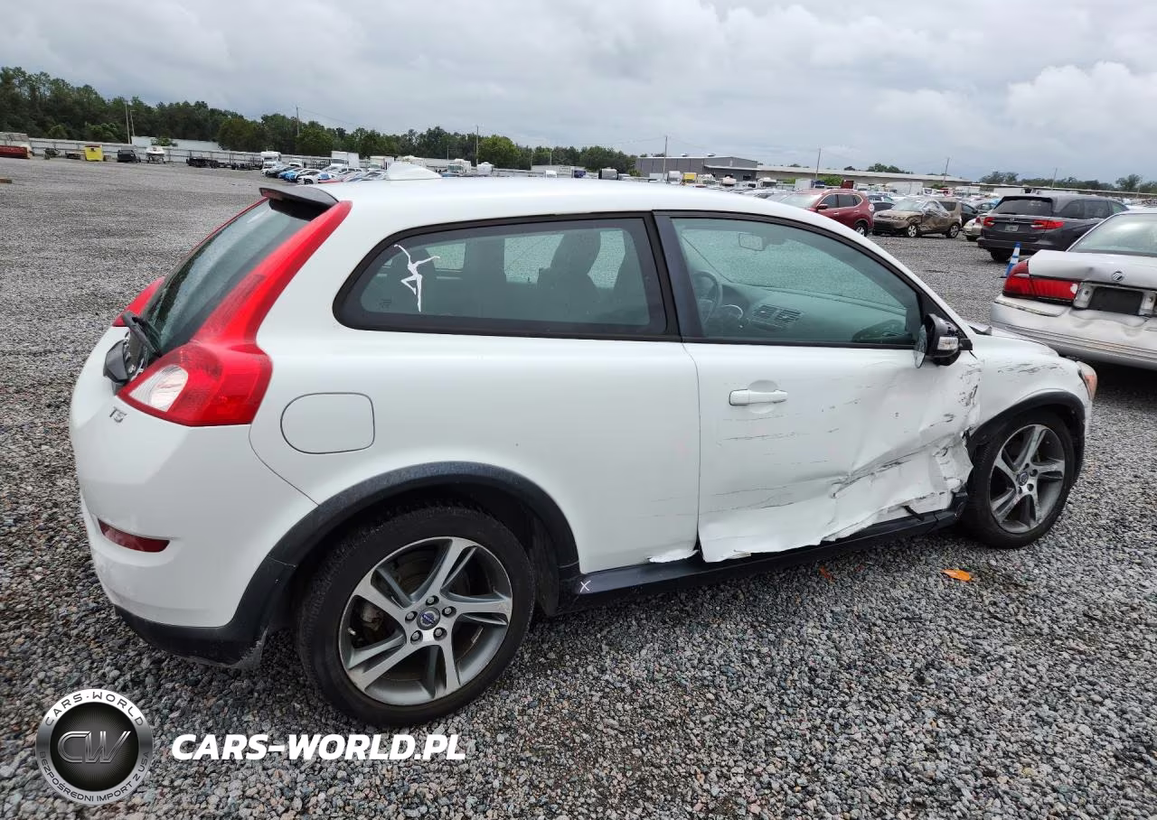 2013 Volvo C30 T5 VIN:YV1672MK7D2304735 - 3