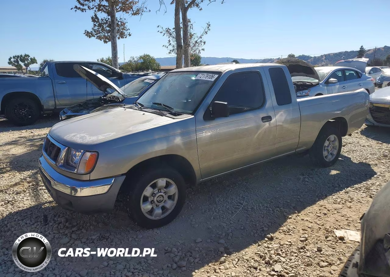2000 Nissan Frontier Xe