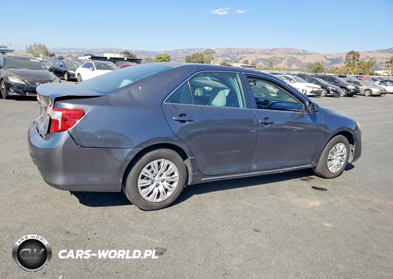 2012 Toyota Camry Le VIN:4T1BF1FK6CU517026 - 3