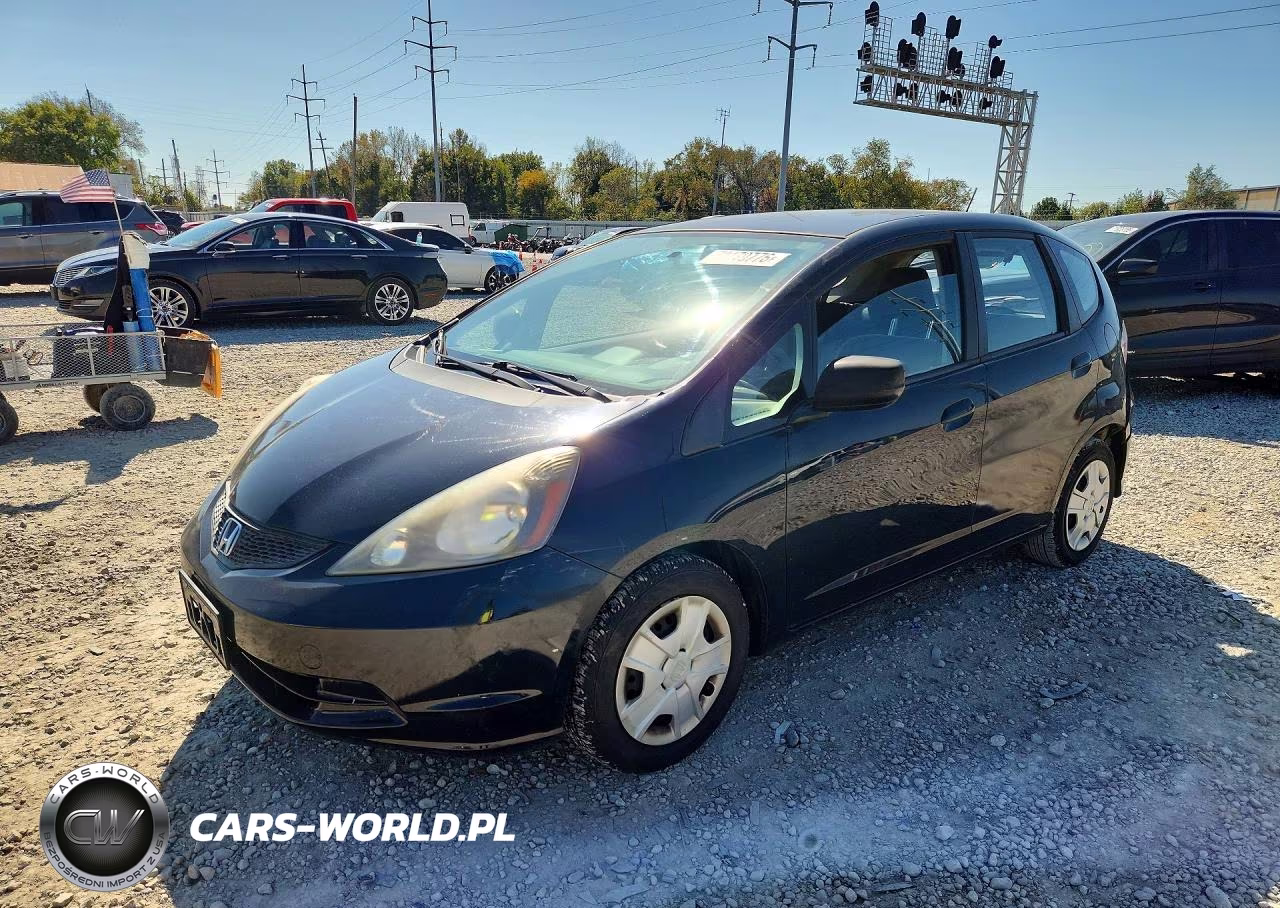 2013 Honda Fit VIN:JHMGE8H34DC074165 - 1