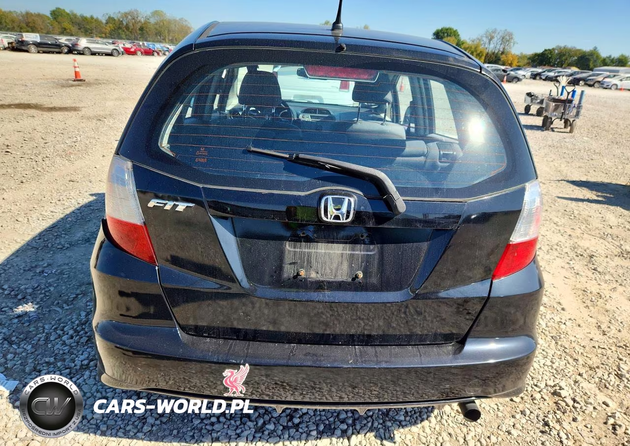 2013 Honda Fit VIN:JHMGE8H34DC074165 - 6