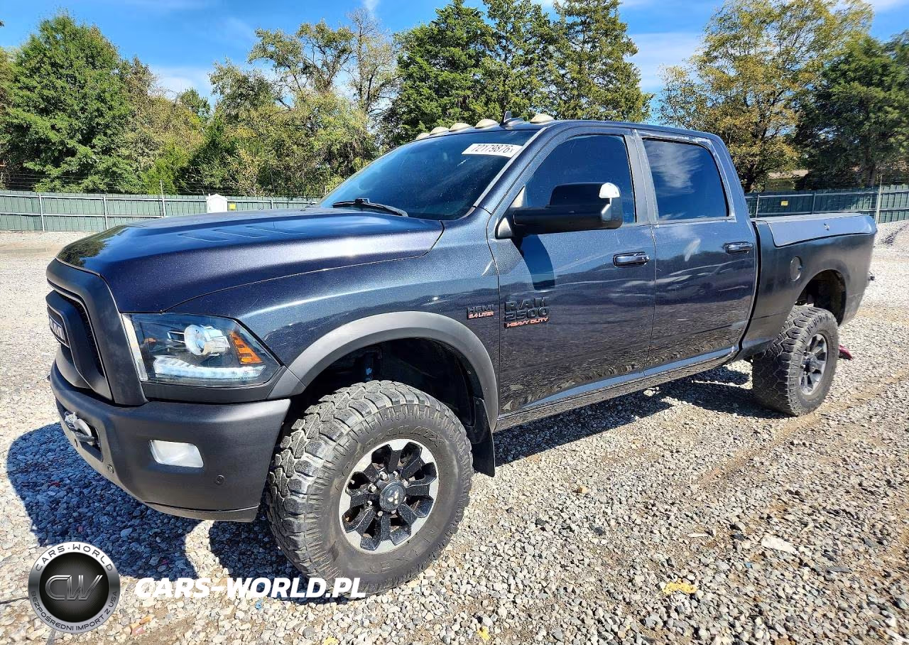 2017 Ram 2500 Powerwagon VIN:3C6TR5EJ0HG597618 - 1