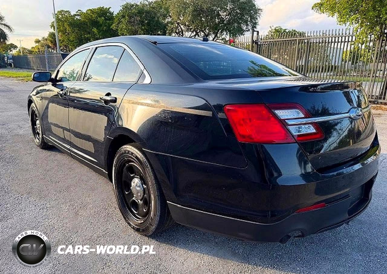 FORD TAURUS POL VIN:1FAHP2MK8FG154144 - 2