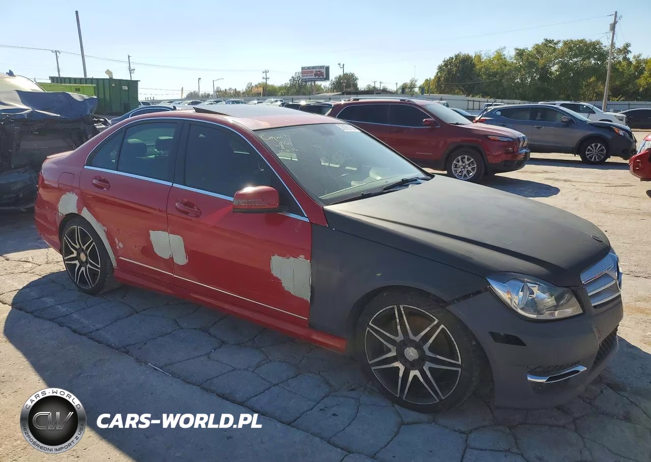 2013 Mercedes-Benz C 350 VIN:WDDGF5HB0DA863595 - 4