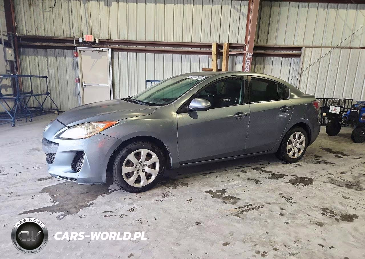 2012 Mazda 3 I