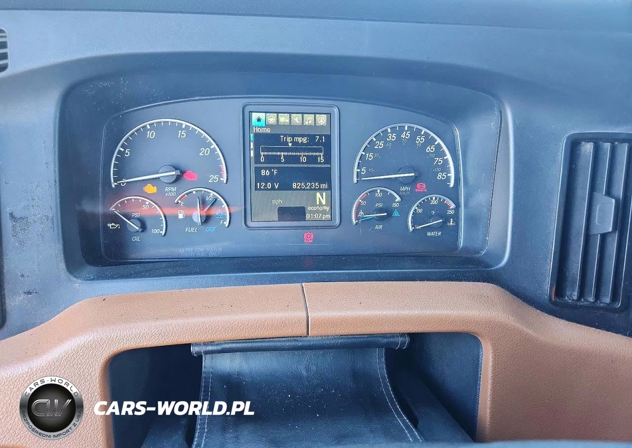 2020 Freightliner Cascadia 126 VIN:3AKJHHDR7LSLJ7715 - 9