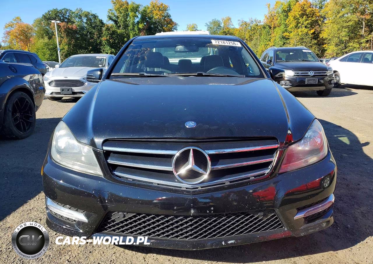 2014 Mercedes-Benz C 300 4Matic VIN:WDDGF8AB5EA959624 - 5