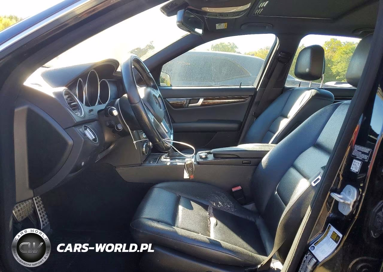2014 Mercedes-Benz C 300 4Matic VIN:WDDGF8AB5EA959624 - 7