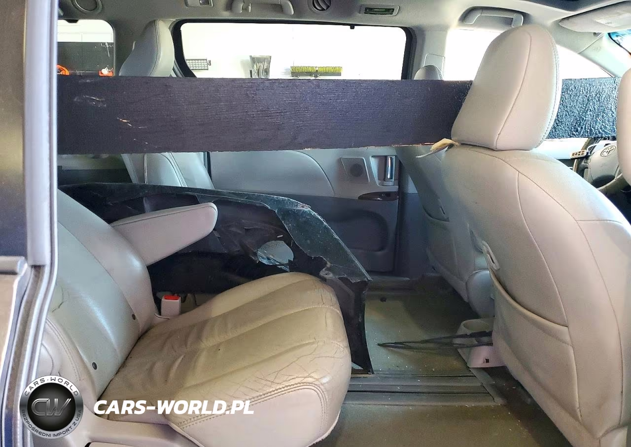 2012 Toyota Sienna Xle 8-Passenger VIN:5TDYK3DC1CS232255 - 11