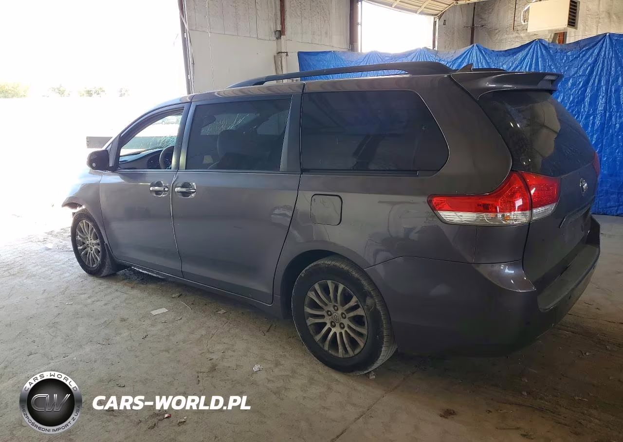 2012 Toyota Sienna Xle 8-Passenger VIN:5TDYK3DC1CS232255 - 2