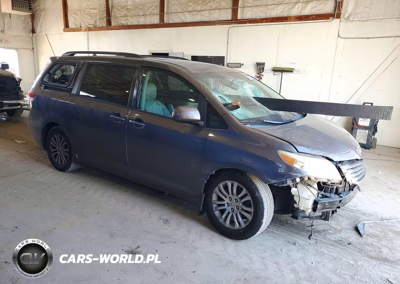 2012 Toyota Sienna Xle 8-Passenger VIN:5TDYK3DC1CS232255 - 4