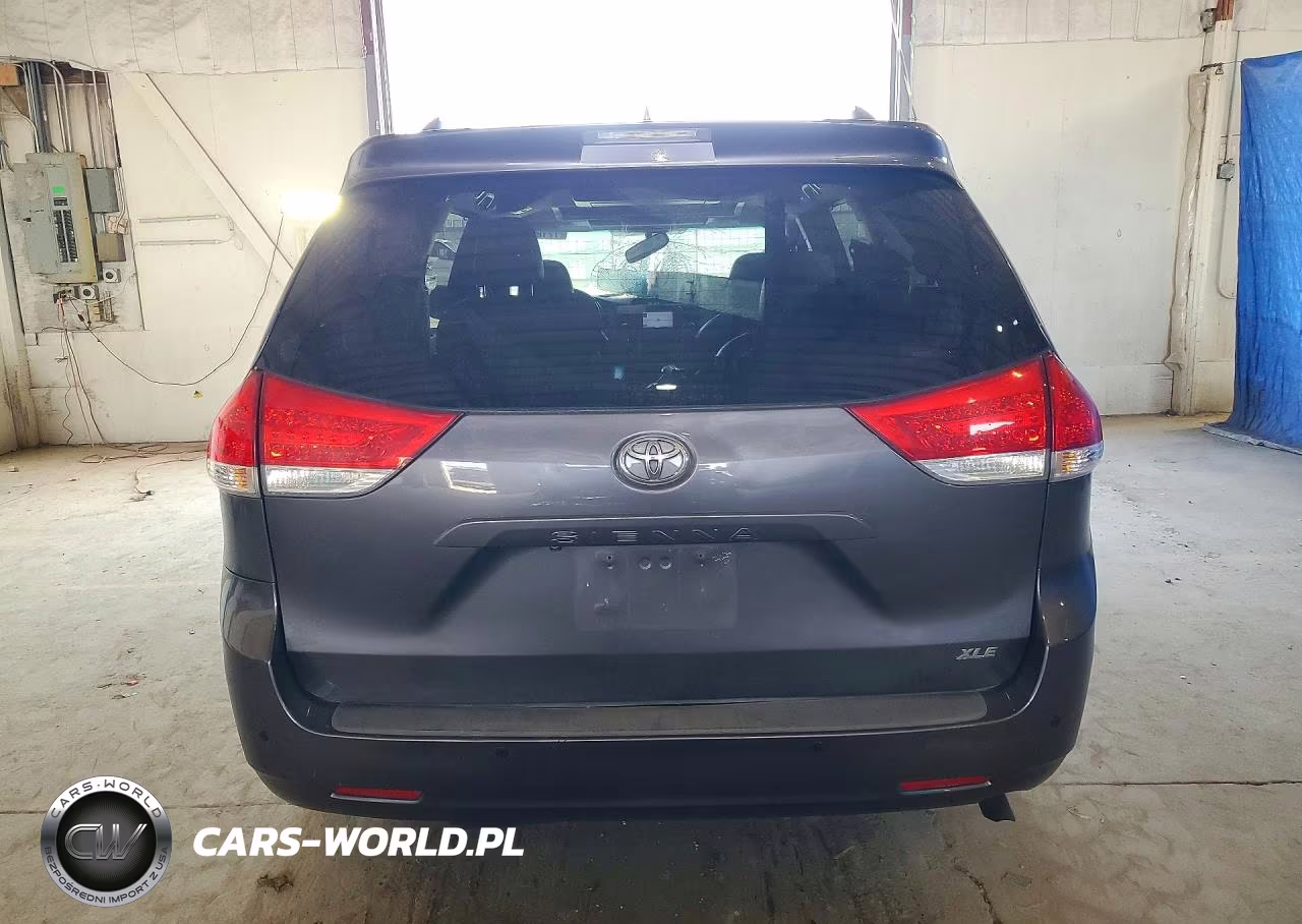 2012 Toyota Sienna Xle 8-Passenger VIN:5TDYK3DC1CS232255 - 6