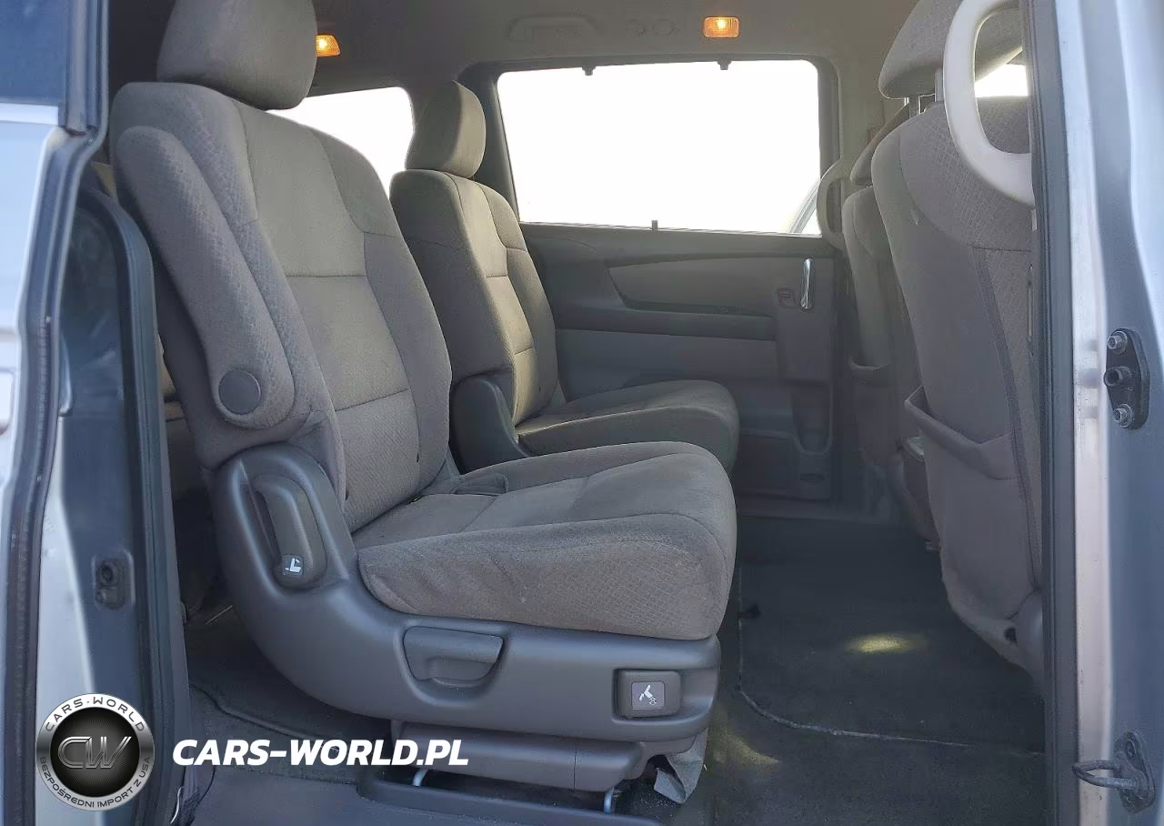 2016 Honda Odyssey Se VIN:5FNRL5H37GB145977 - 11