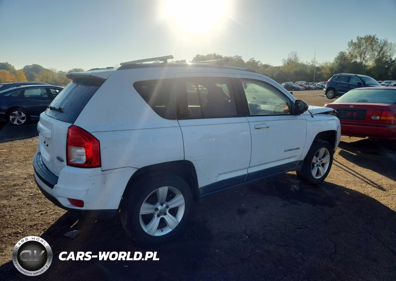 2011 Jeep Compass Sport VIN:1J4NF1FB8BD239336 - 3