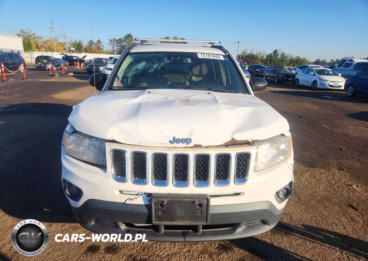2011 Jeep Compass Sport VIN:1J4NF1FB8BD239336 - 5