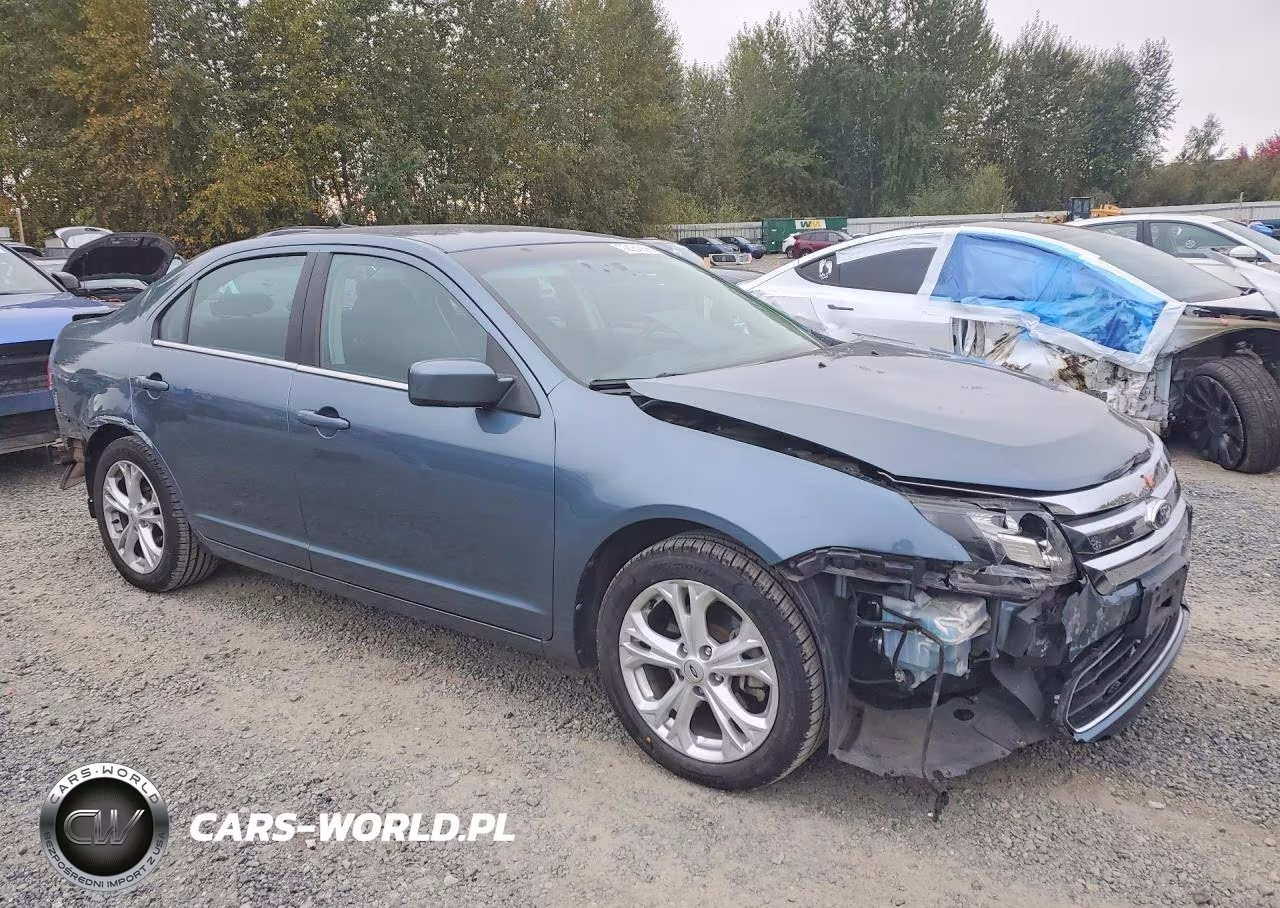 2012 Ford Fusion Se VIN:3FAHP0HG2CR420661 - 4
