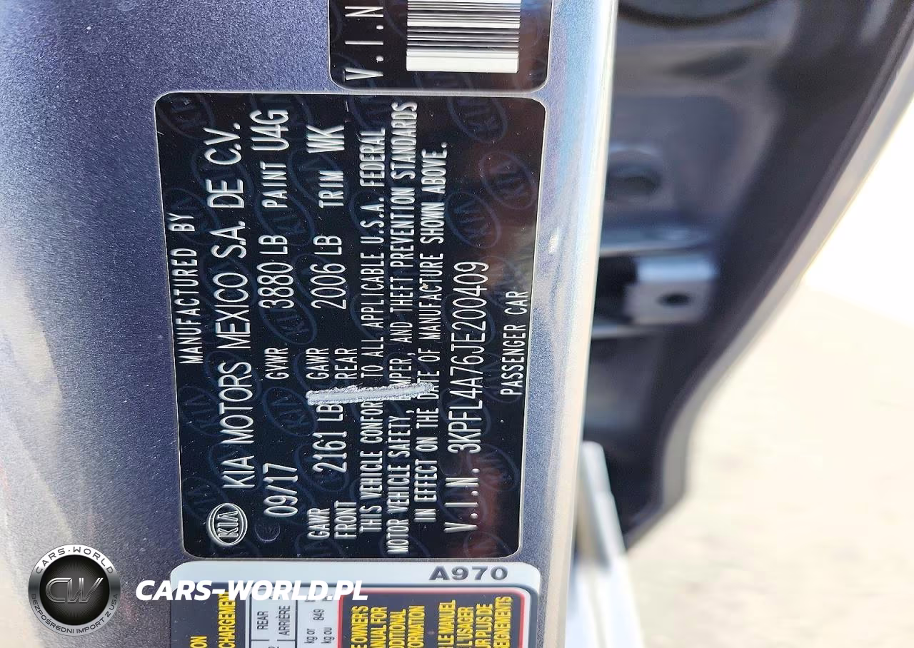 2018 Kia Forte S VIN:3KPFL4A76JE200409 - 12