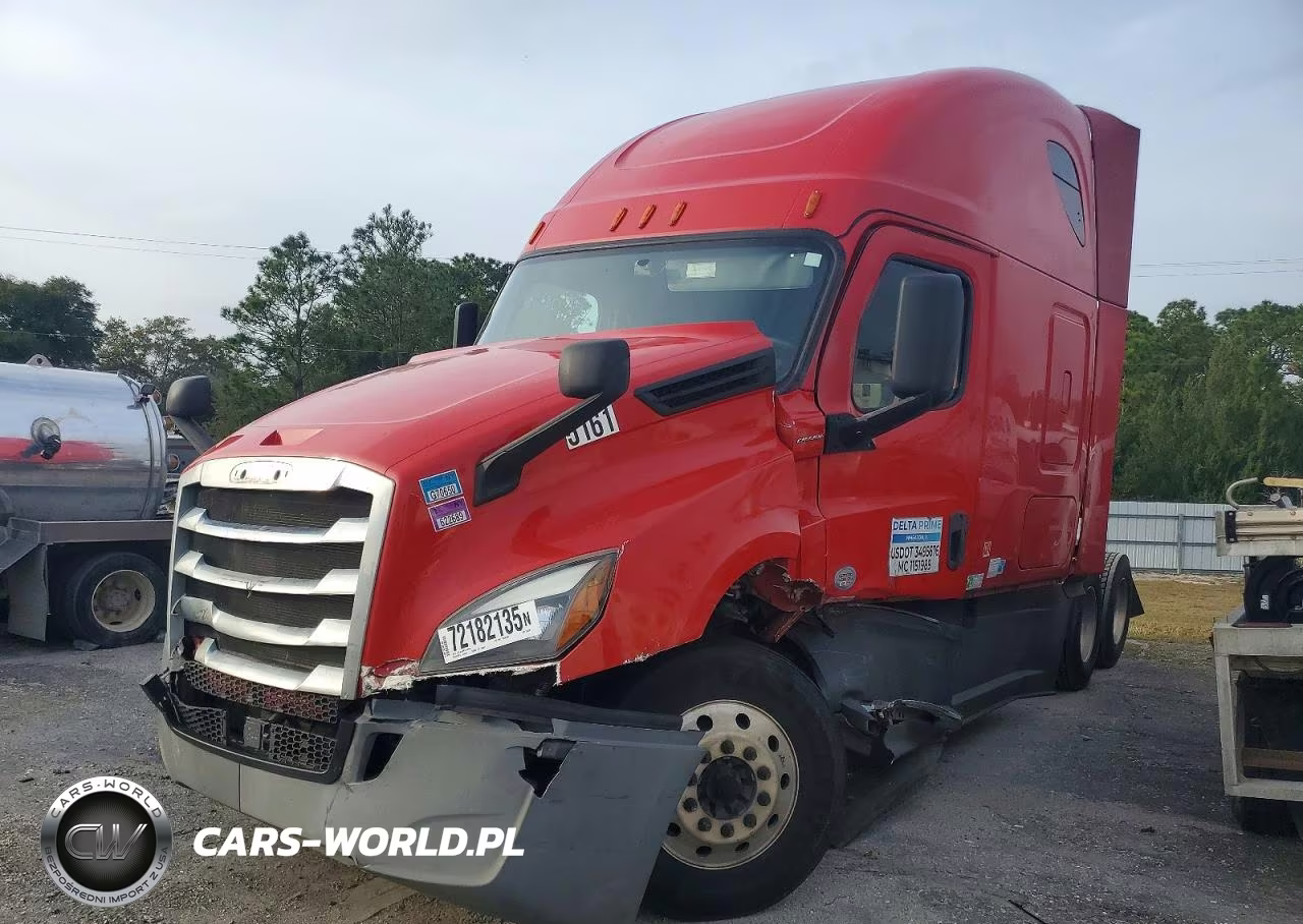 2020 Freightliner Cascadia 126 Semi Truck VIN:1FUJHHDR2LLLN1590 - 2