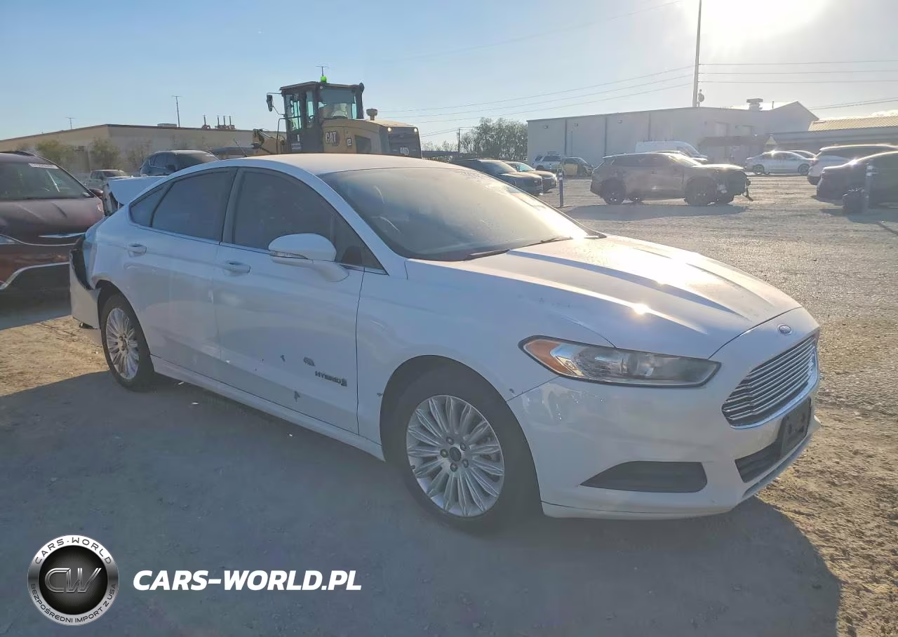 2014 Ford Fusion Se Hybrid VIN:3FA6P0LU1ER104045 - 4