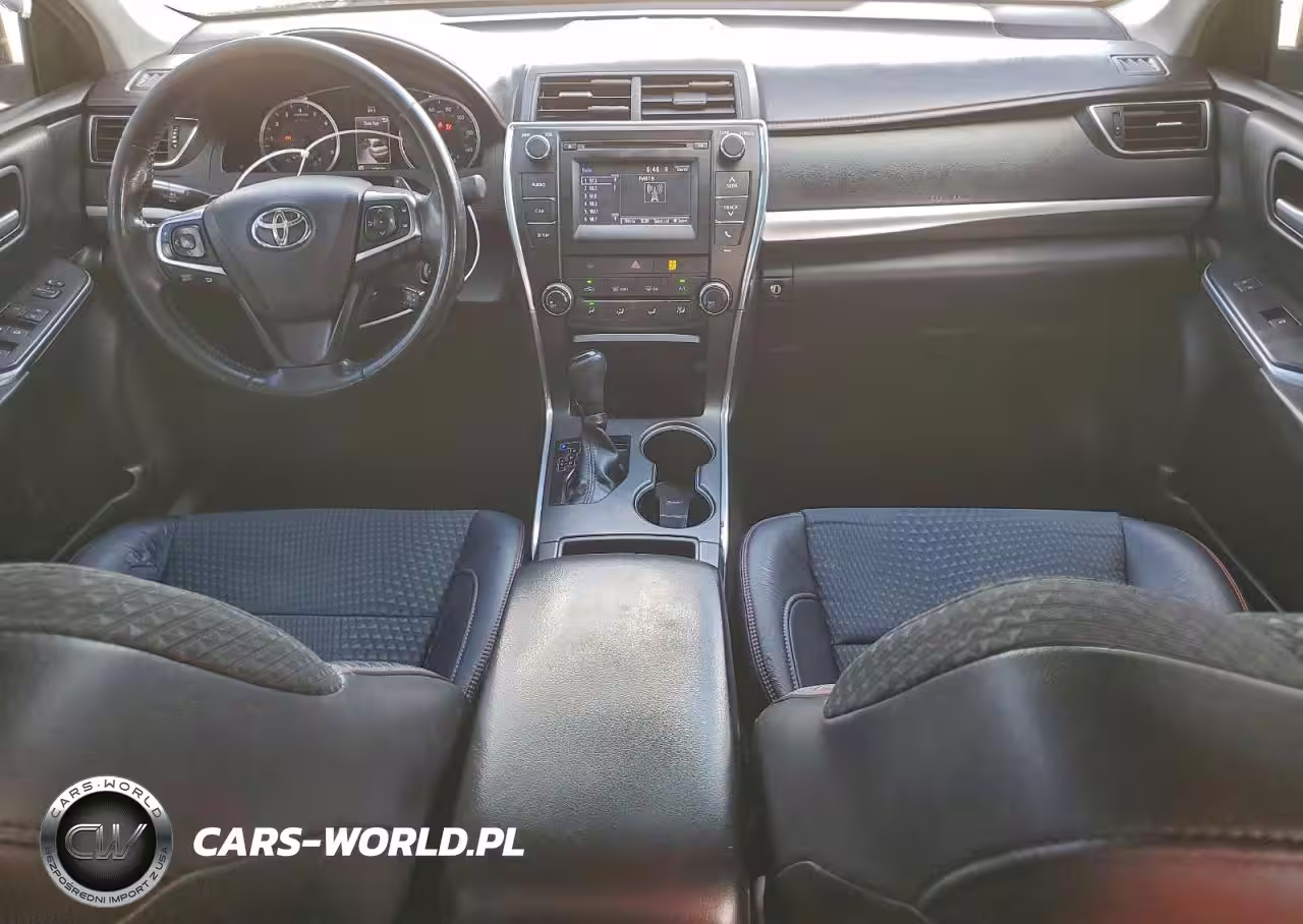 2015 Toyota Camry Le VIN:4T1BF1FK0FU018629 - 8