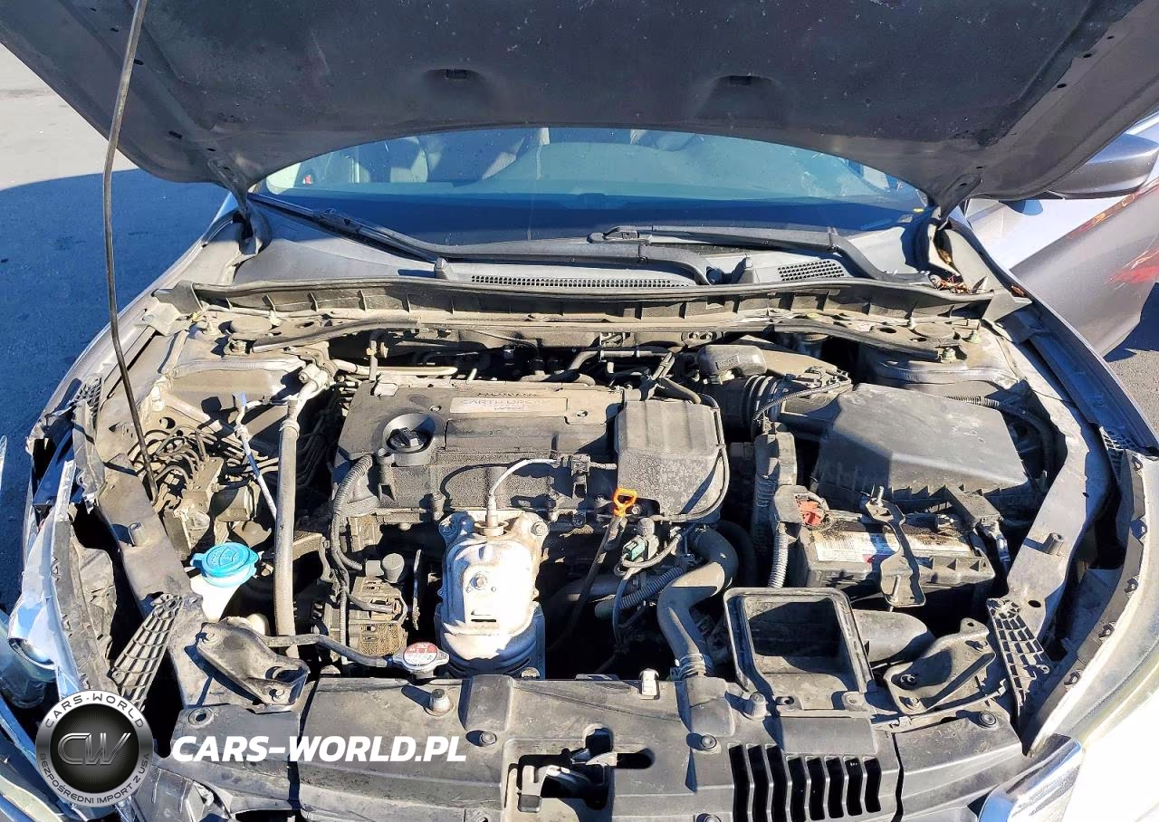 2015 Honda Accord Sport VIN:1HGCR2F56FA039181 - 11