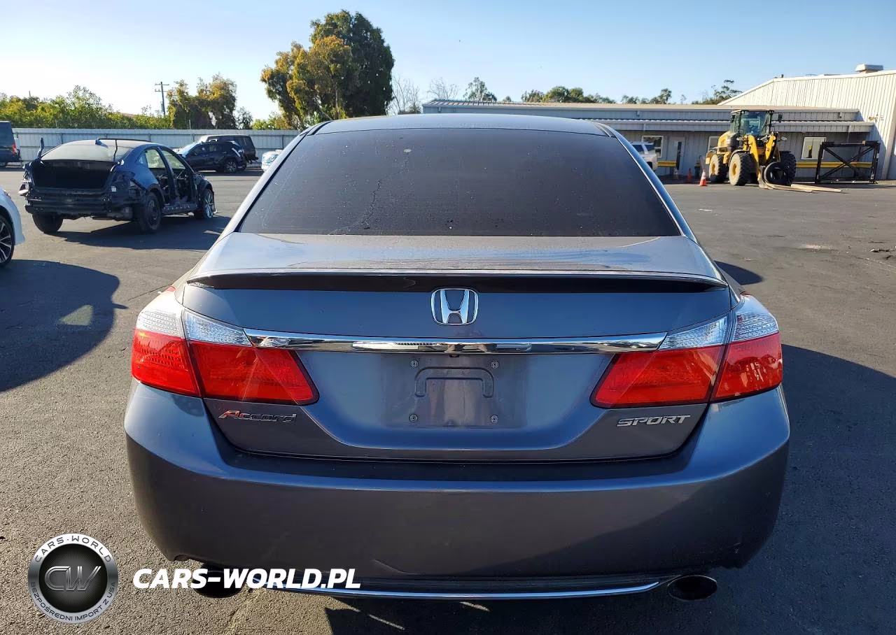 2015 Honda Accord Sport VIN:1HGCR2F56FA039181 - 6