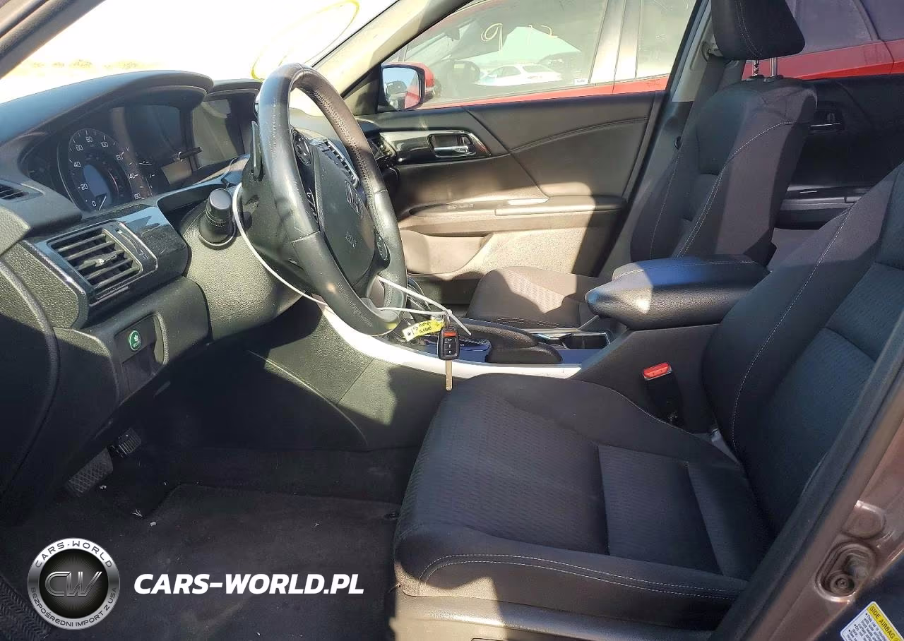 2015 Honda Accord Sport VIN:1HGCR2F56FA039181 - 7