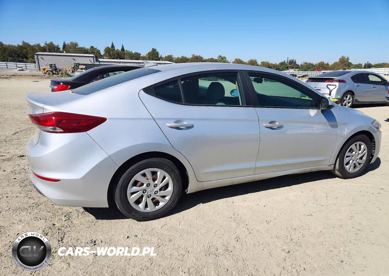 2017 Hyundai Elantra Se VIN:5NPD74LF0HH097512 - 3