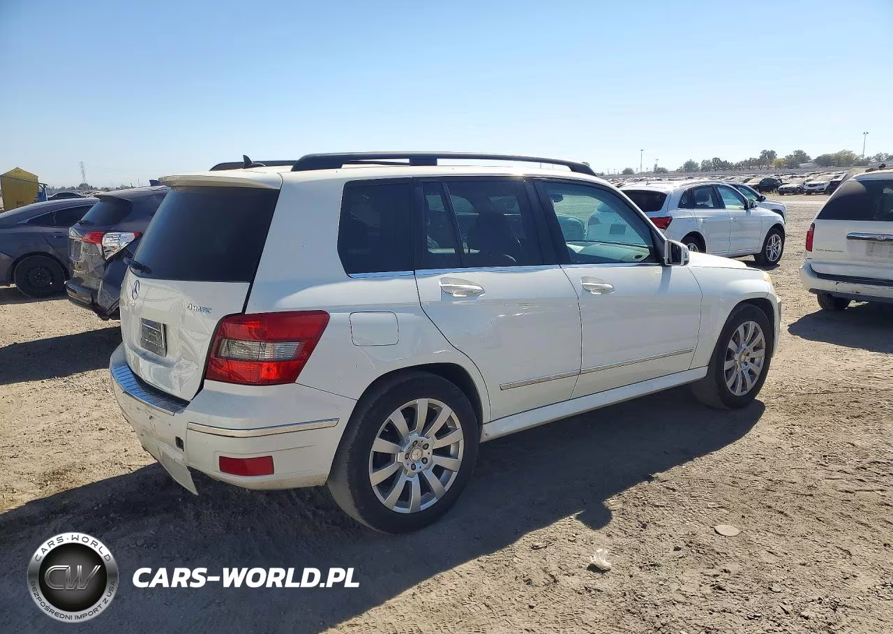 2011 Mercedes-Benz Glk 350 4Matic VIN:WDCGG8HB5BF576191 - 3