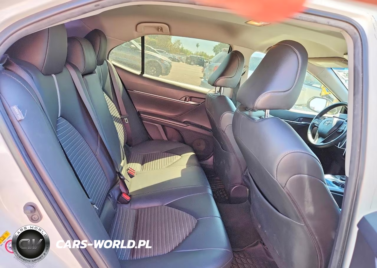 2018 Toyota Camry Se VIN:JTNB11HK5J3073586 - 10