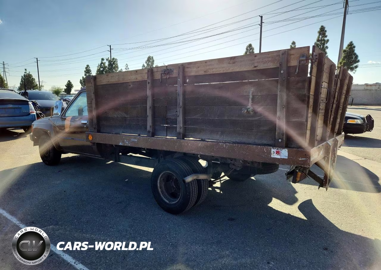 1985 Toyota Pickup Commercial - Camper Rn55 VIN:JT5RN55D7F5034395 - 2