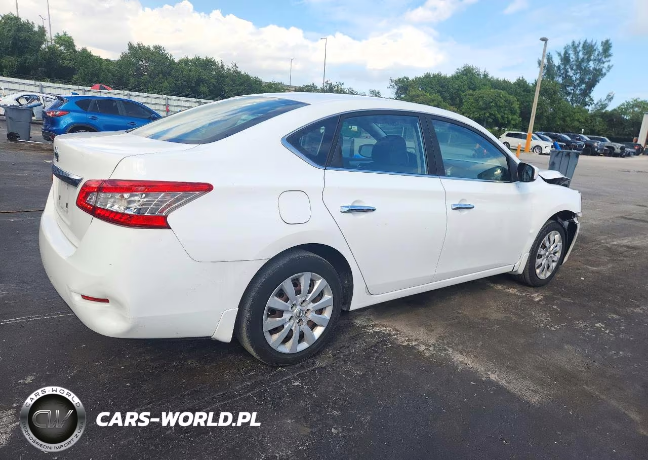 2015 Nissan Sentra S VIN:3N1AB7AP1FY373908 - 3