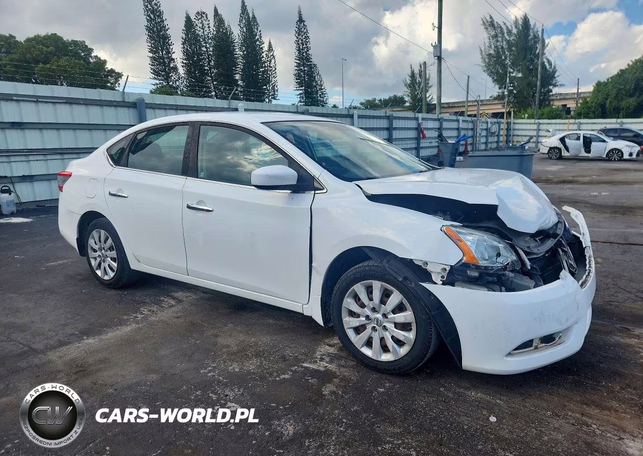 2015 Nissan Sentra S VIN:3N1AB7AP1FY373908 - 4