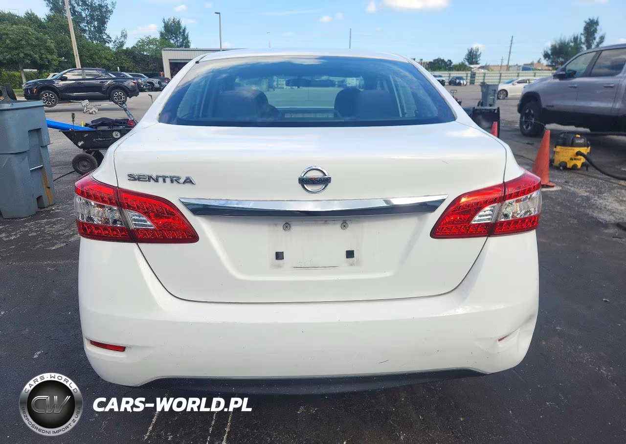 2015 Nissan Sentra S VIN:3N1AB7AP1FY373908 - 6