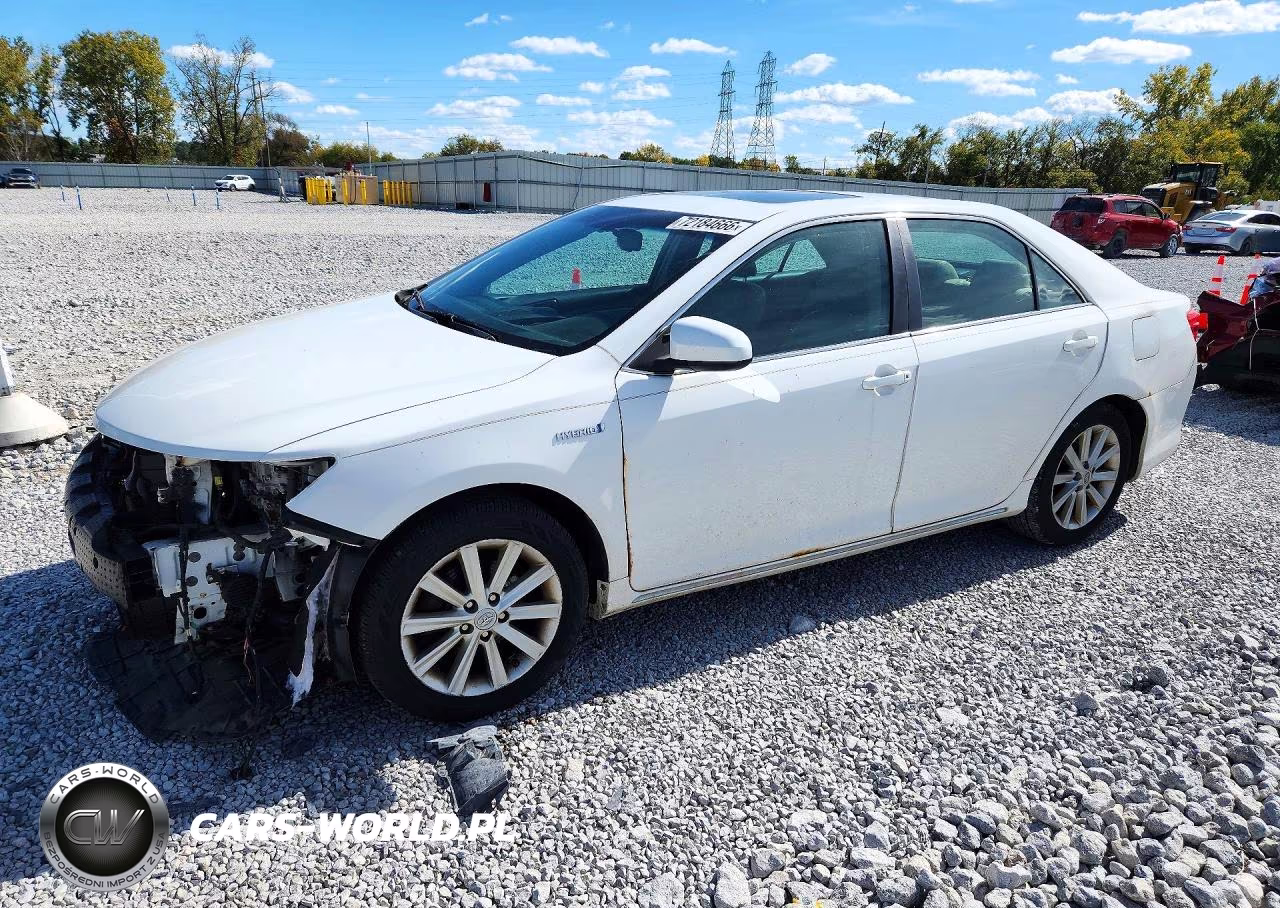 2012 Toyota Camry Hybrid Xle – zdjęcie 1 z 13