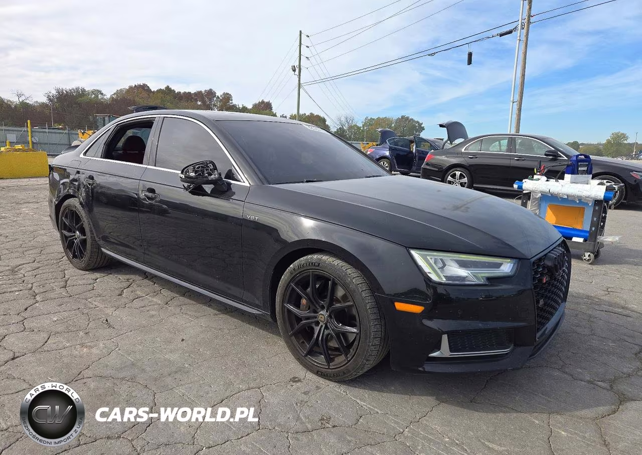 2018 Audi S4 3.0T Premium Plus VIN:WAUB4AF40JA164810 - 4