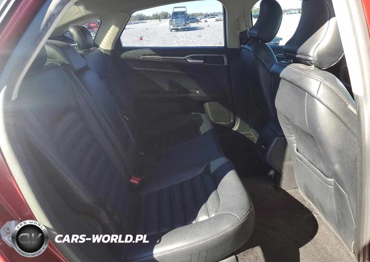 2019 Ford Fusion Sel VIN:3FA6P0MU9KR136624 - 10