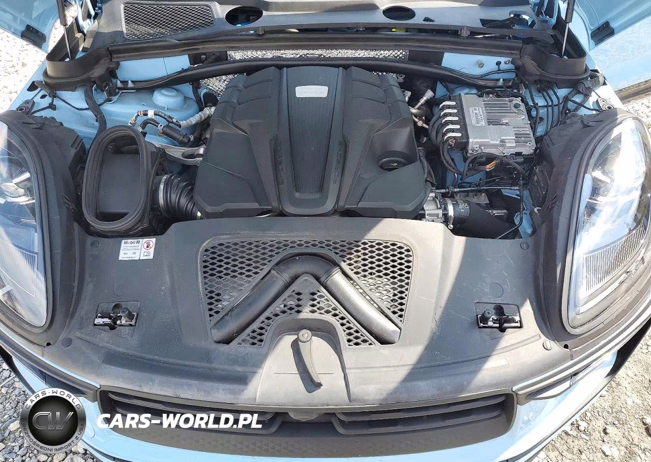 2024 Porsche Macan S VIN:WP1AG2A57RLB36321 - 11