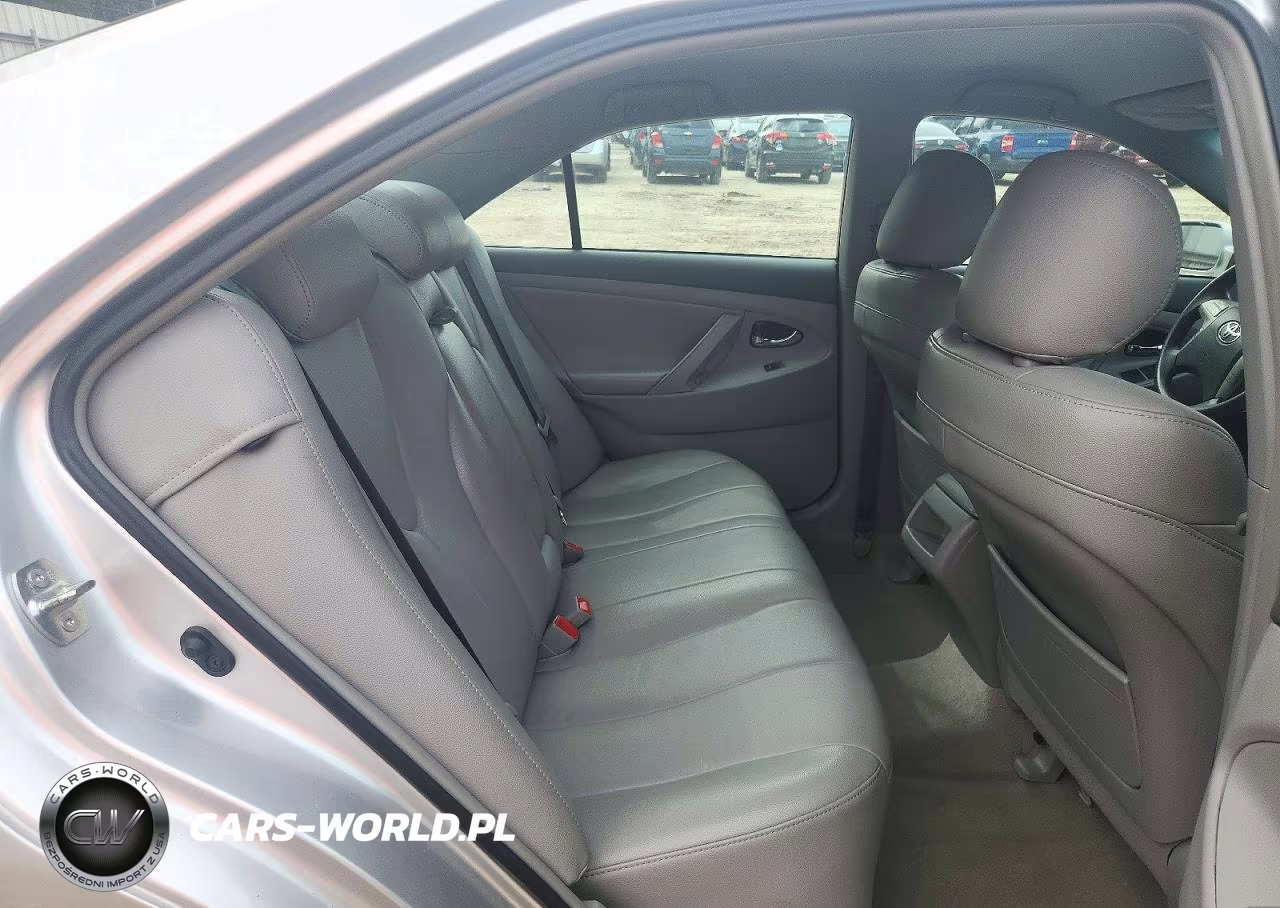2011 Toyota Camry Le VIN:4T1BF3EK0BU141886 - 10