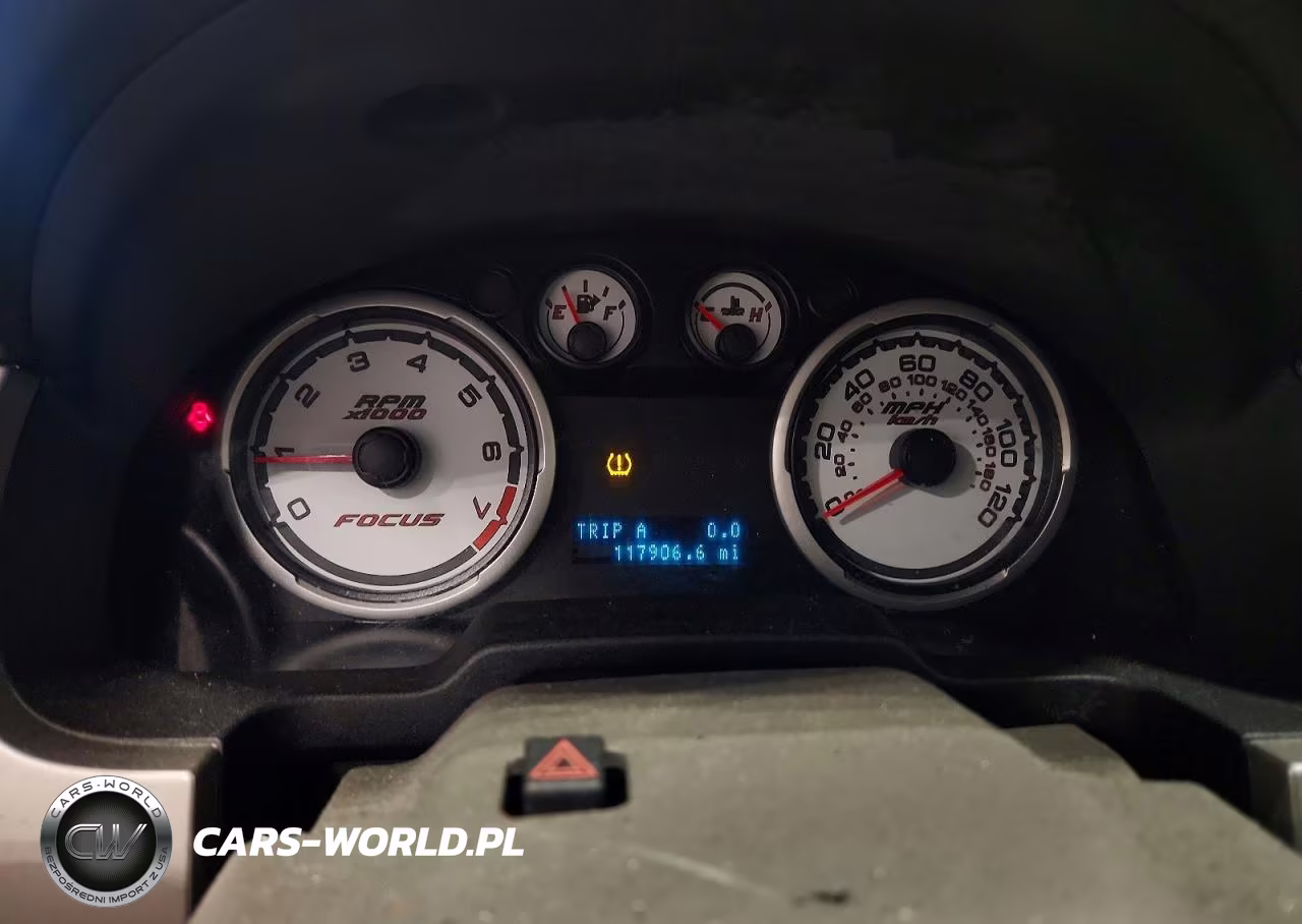 2010 Ford Focus Ses VIN:1FAHP3GN2AW185710 - 9