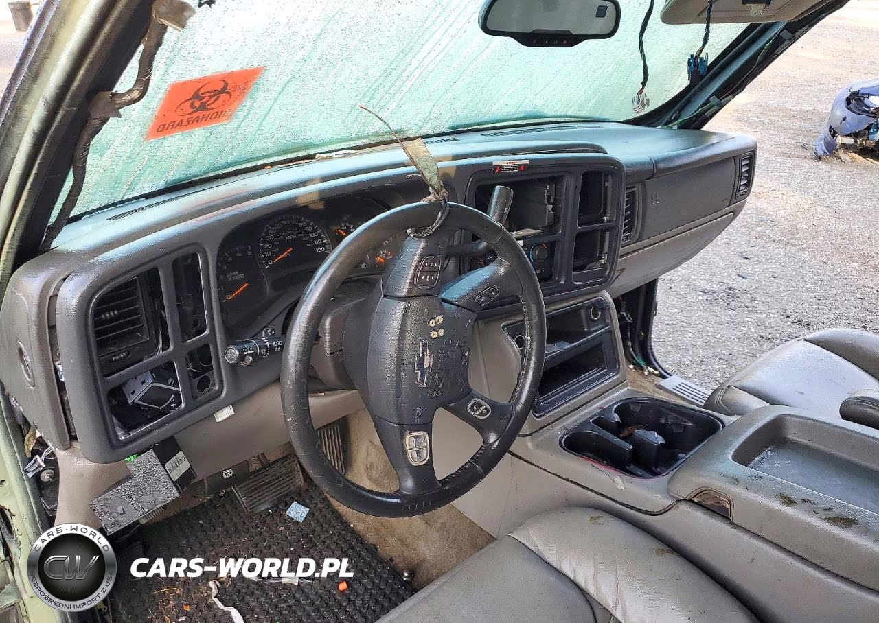 2004 Chevrolet Tahoe K1500 VIN:1GNEK13Z64J201943 - 8