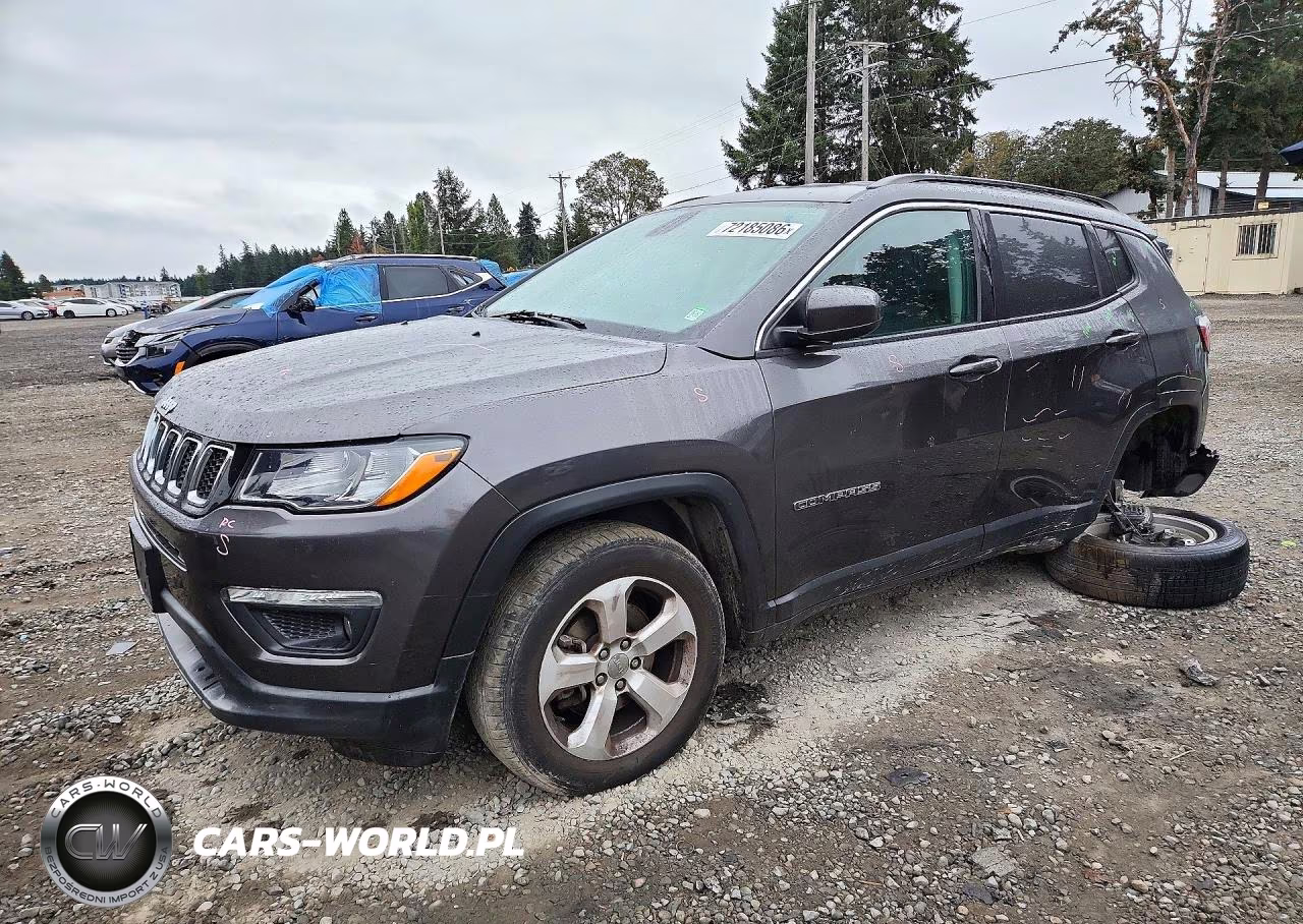 2018 Jeep Compass Latitude VIN:3C4NJDBB7JT270548 - 1