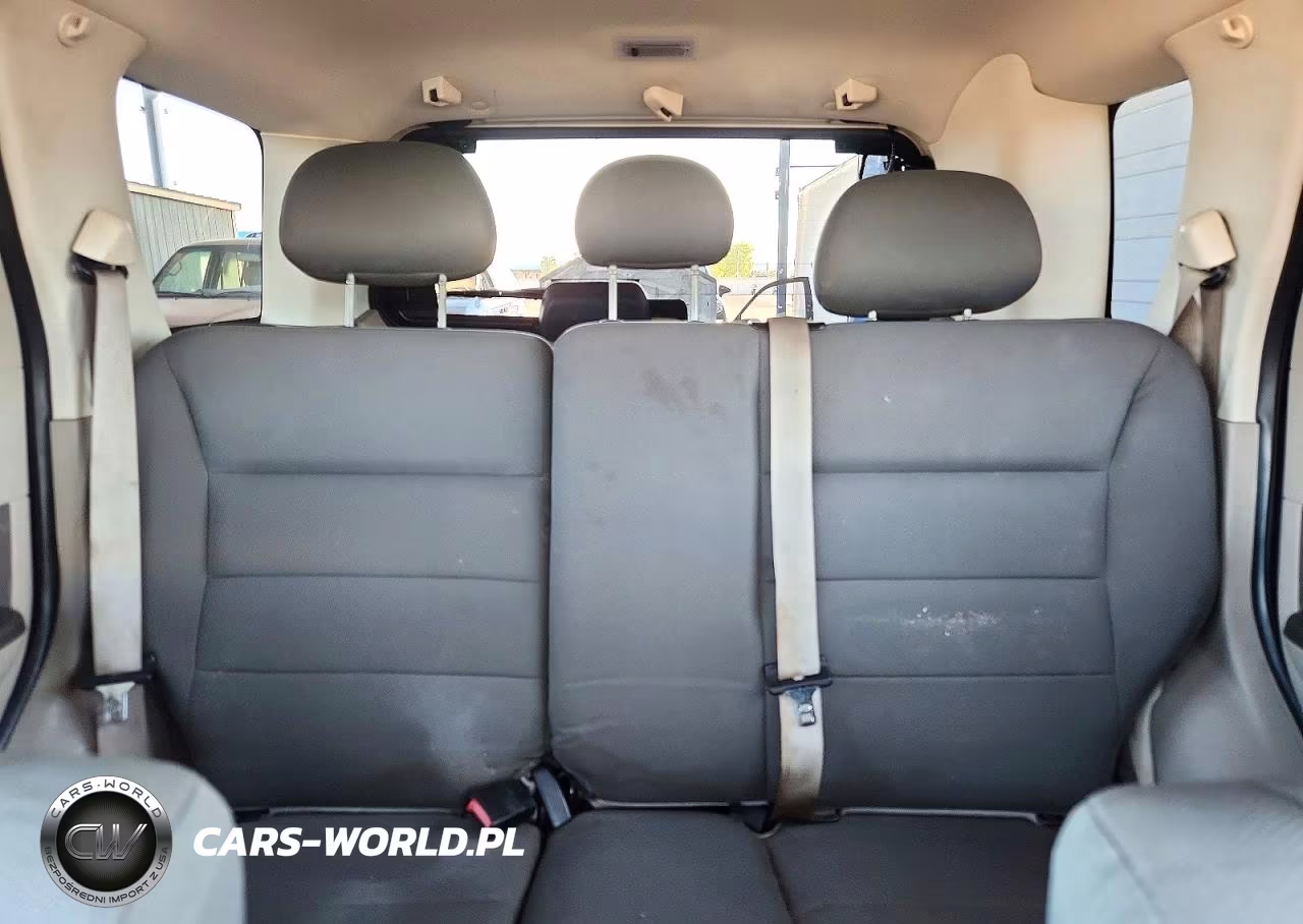 2009 Ford Escape Hybrid VIN:1FMCU493X9KC39638 - 10