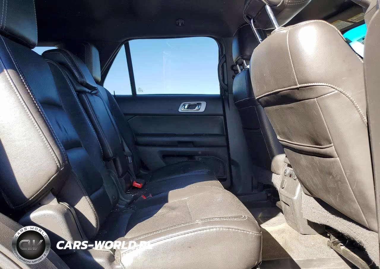 2015 Ford Explorer Sport VIN:1FM5K8GT0FGA28990 - 11