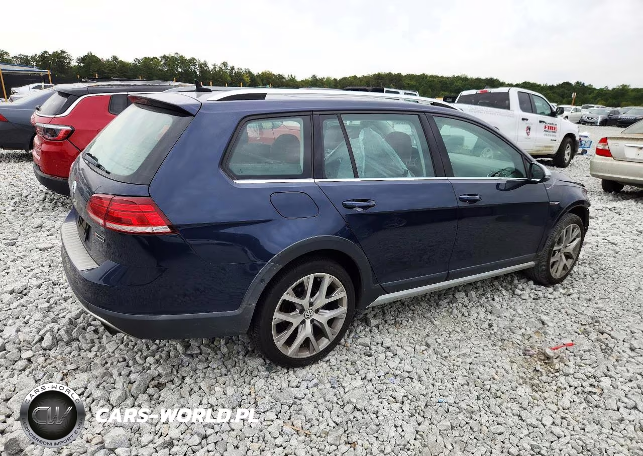 2019 Volkswagen Golf Alltrack S VIN:3VWM17AU1KM516812 - 3