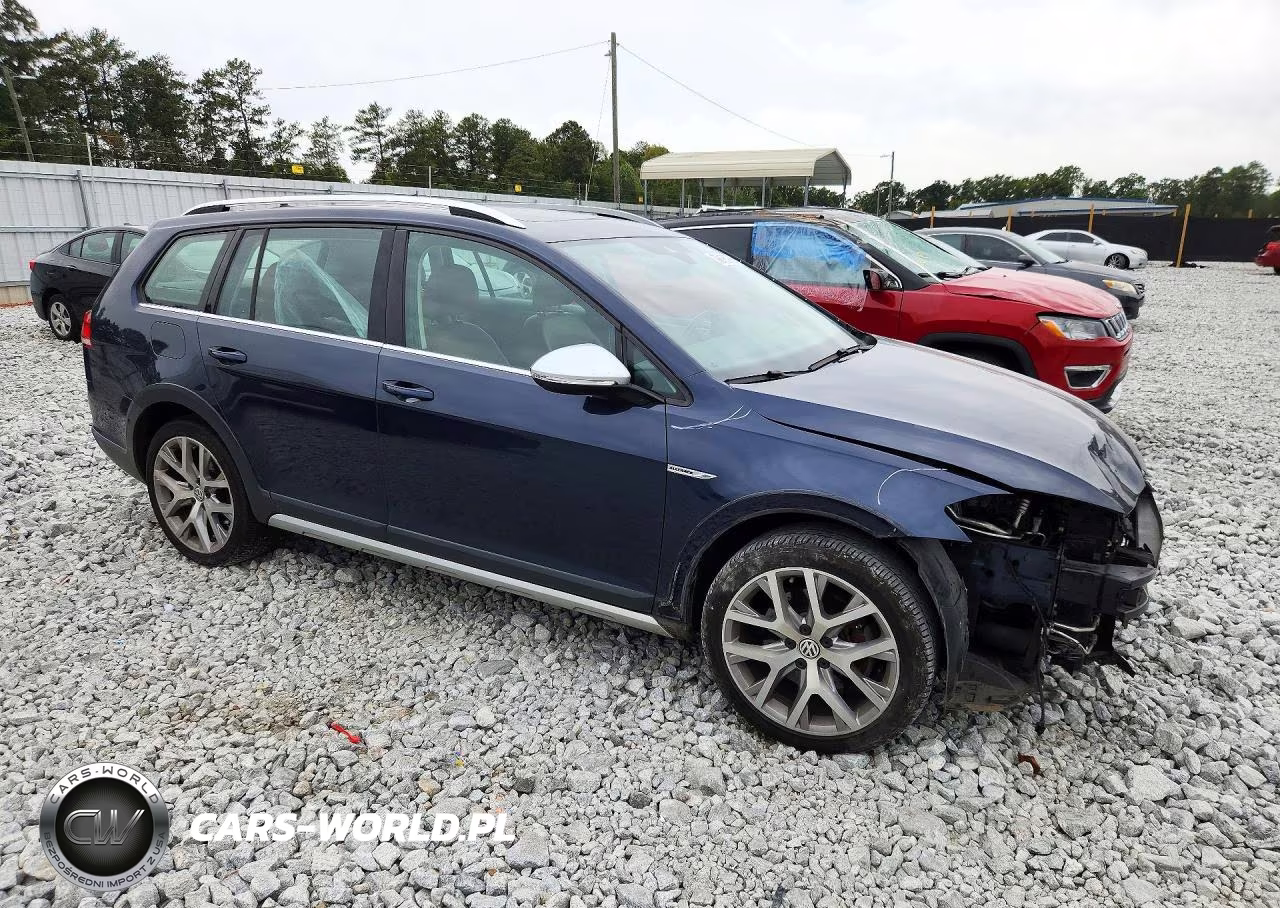 2019 Volkswagen Golf Alltrack S VIN:3VWM17AU1KM516812 - 4