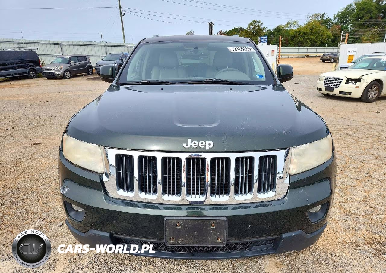 2011 Jeep Grand Cherokee Laredo VIN:1J4RR4GG0BC739145 - 5